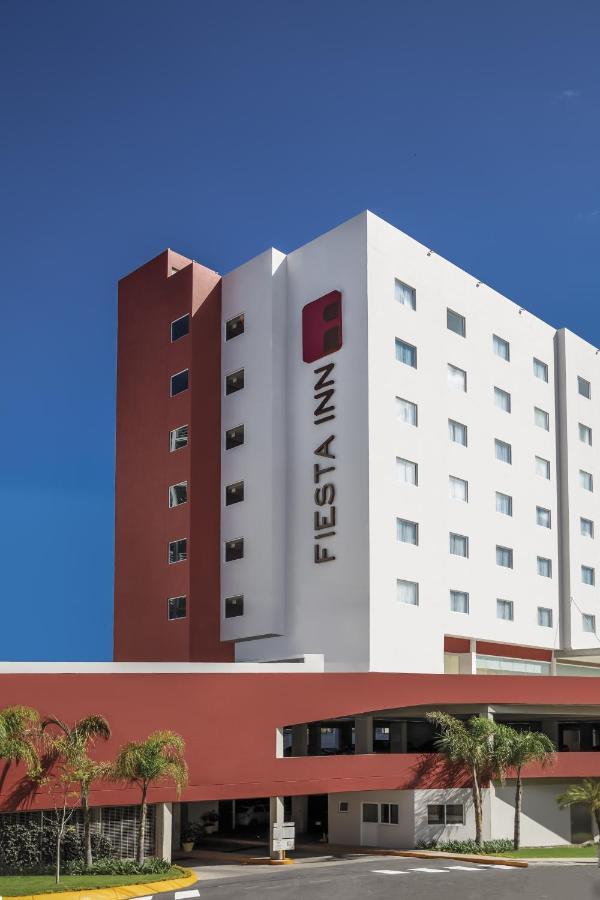 Fiesta Inn Guadalajara Periferico Poniente 萨波潘 外观 照片
